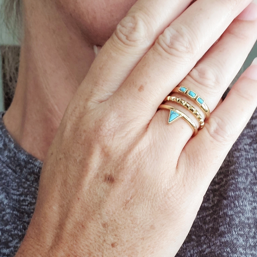 Stella & Dot Turquoise Stone ring, size 6